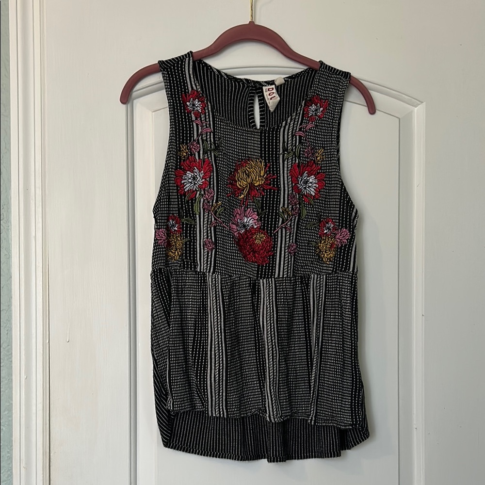Anthropologie Embroidered Black and Red Women's Top